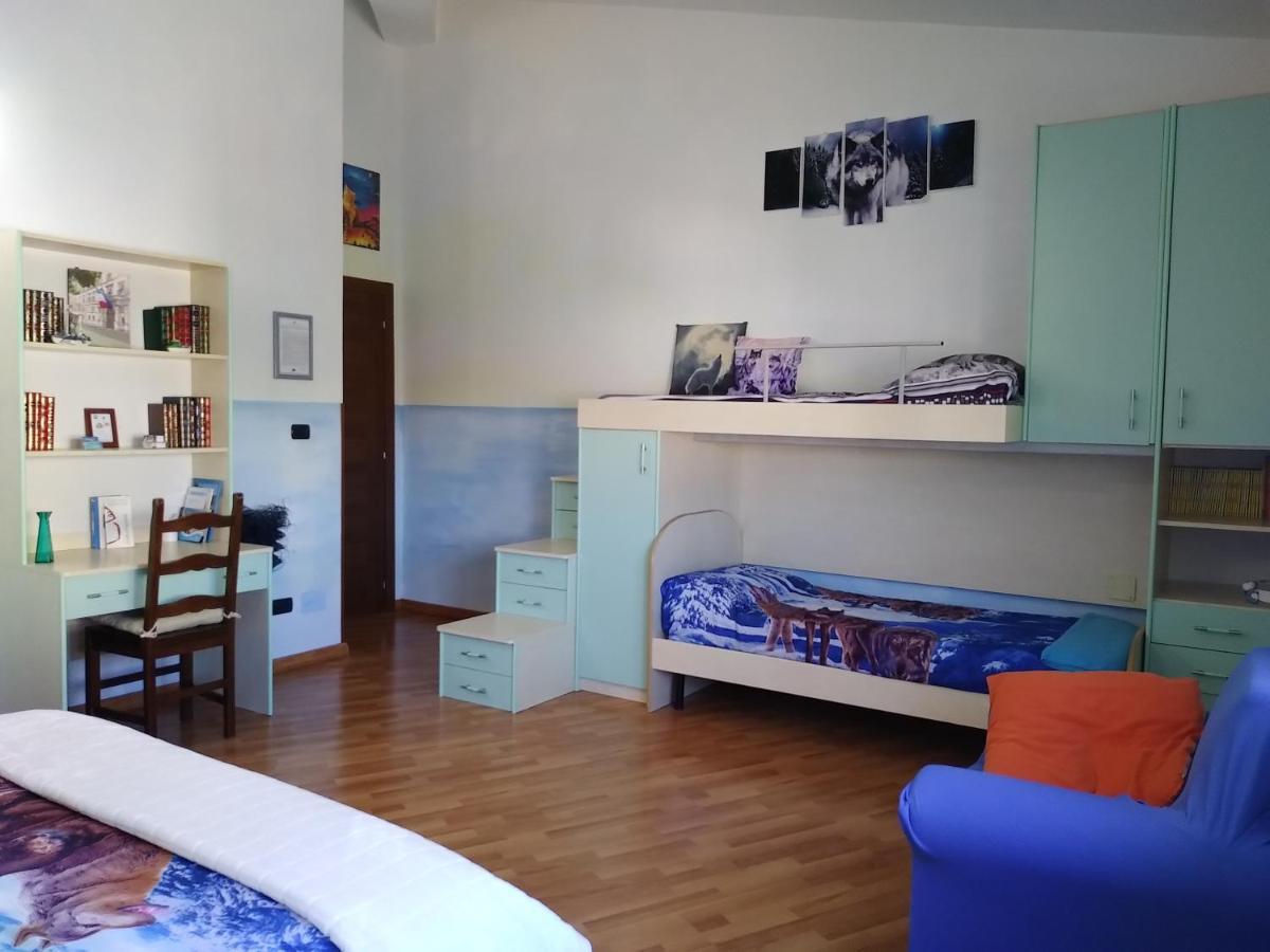 B&B Il Rifugio Del Lupo - E6721 Paringianu Luaran gambar
