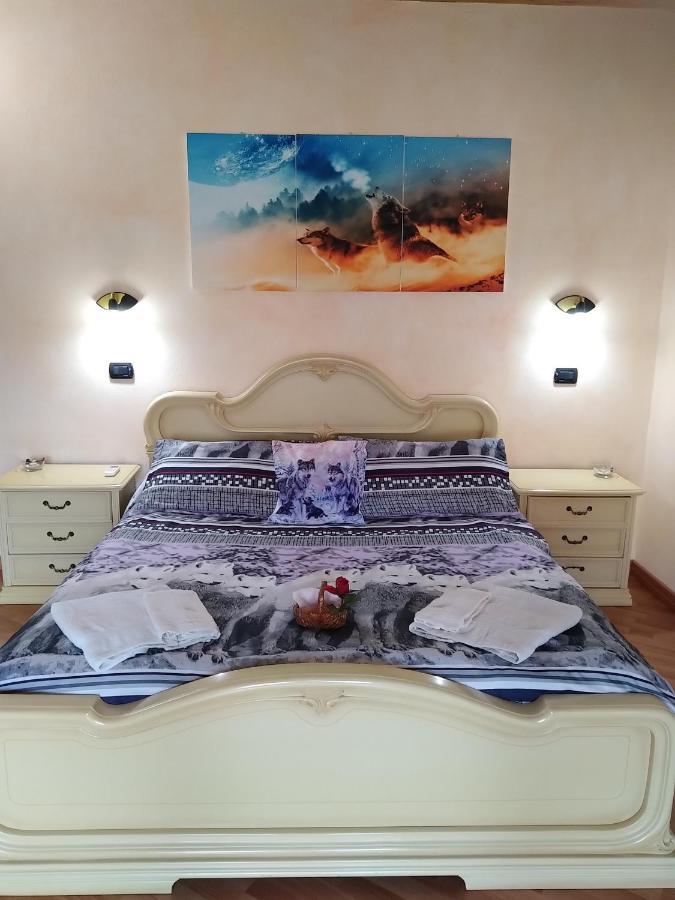 B&B Il Rifugio Del Lupo - E6721 Paringianu Luaran gambar